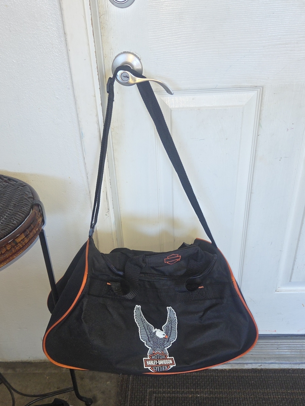 HARLEY DAVIDSON MOTORCYCLES LIGHTWEIGHT LOGO TRAVEL CARRY BAG SIZE MEDIUM